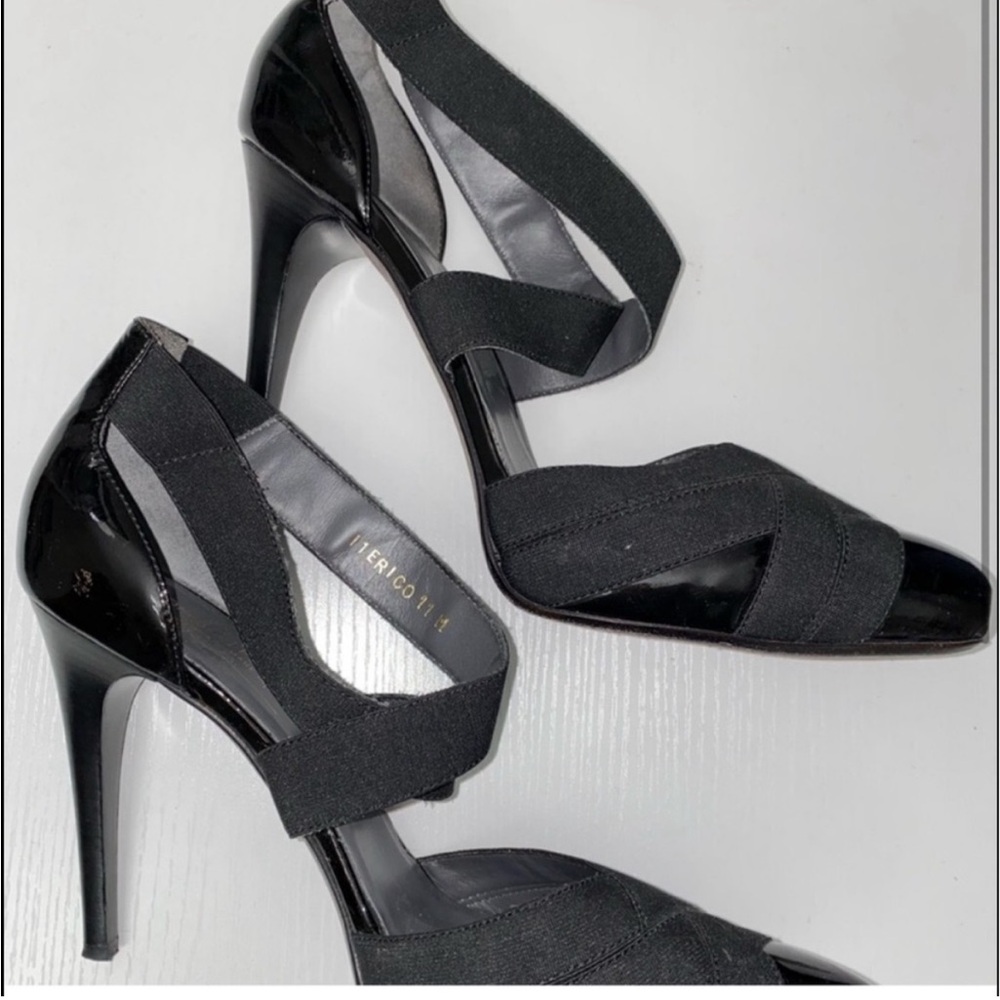 Donald J. Pliner Black Strappy Heels